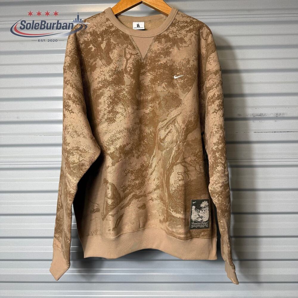 Nike Solo Swoosh Fleece Crew Hoodie Allover print graphic Mens Size M HV4118-297